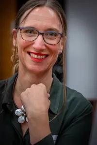 Porträtfoto Anne Lepper