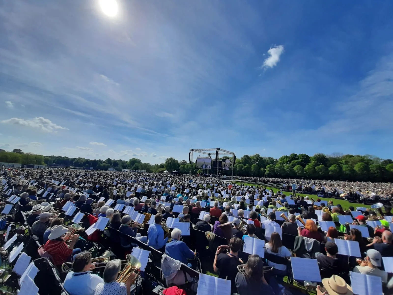 Bläserinnen und Bläser beim Schlussgottesdienst