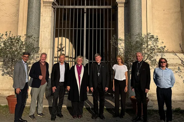 Gruppenfoto der kompletten Reisegruppe