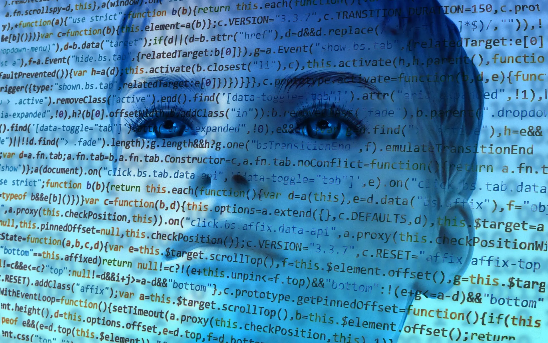 Bild eines weiblichen Kopfes mit Programmiercode
