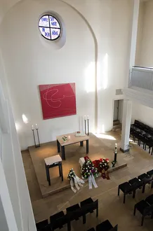 Altarraum der Bergkirche Kadelburg