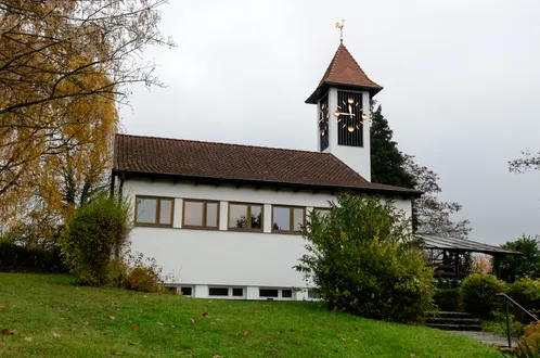 Petruskirche in Kattenhorn von Außen