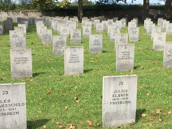 Friedhof in Gurs/Frankreich