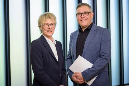 Rektorin Renate Kirchhoff, designierter Kanzler Alexander Becker