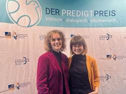 Christine Böckmann und Salome Lang