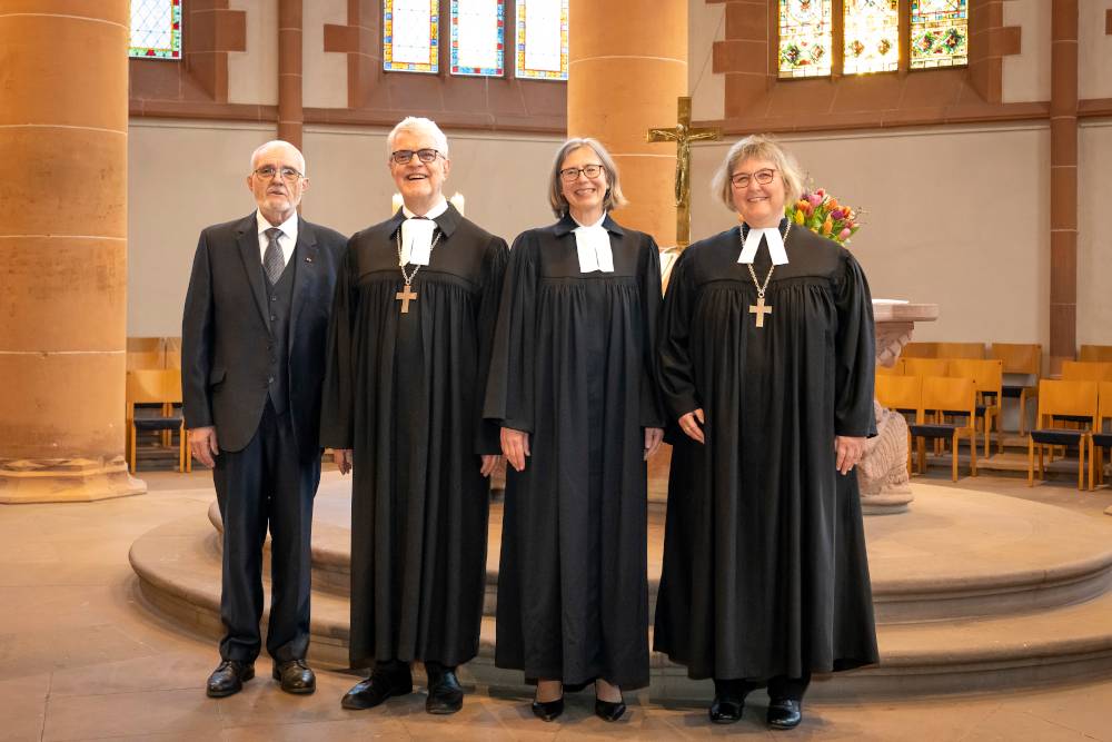 Heide Reinhard als neue Prälatin für Nordbaden eingeführt ...