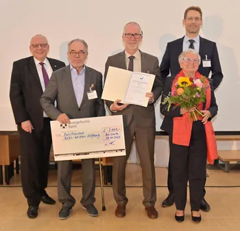 Die Evangelischen Stiftungspreise erhielten die Kieber-Weiblen Stiftung (1. Preis)