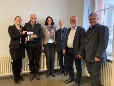 Vertreter:innen der Initiative „Sicherheit neu denken“