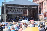 Bühne auf dem Marktplatz