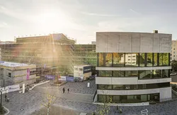 Gebäude der evangelischen Hochschule in Freiburg