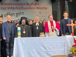Quelle: EKIBA - eingebettet von www.ekiba.de Eröffnungsgottesdienst IKW 2022