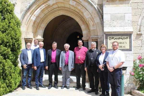 Delegations Jersualemsverein vor St. George´s Cathedrale