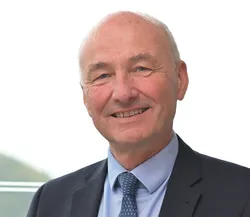 OKR Wolfgang Schmidt