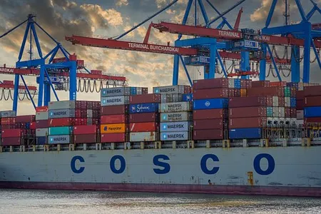 Containerschiff
