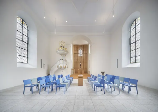 Quelle: Architektur: Klinkenberg, Darmstadt; Foto: Huthmacher, Berlin Kirche in Reichhartshausen