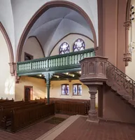 Blick in den renovierten Kirchensaal der Kirche in Staffort