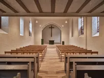 Die alte Dorfkirche in Laudenbach nach der Neugestaltung