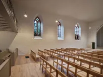 Die alte Dorfkirche in Laudenbach nach der Neugestaltung