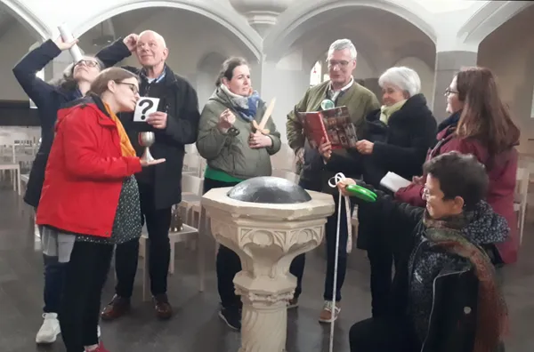 Quelle: Evangelischer Oberkirchenrat Karlsruhe Eine Kirchenpädagogische Führung