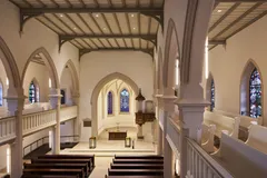 Blick in die Kirche Linkenheim
