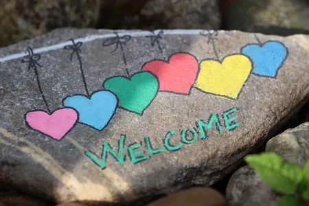 Bemalter Stein Welcome