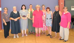 Quelle: Evangelische Erwachsenenbildung und Geschlechterdialog Evangelische Frauen in Baden Landesbischöfin Dr. Heike Springhart mit Ehrenamtlichen