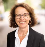 Dr. Annette Feuchter