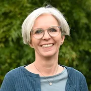 Henke, Christine